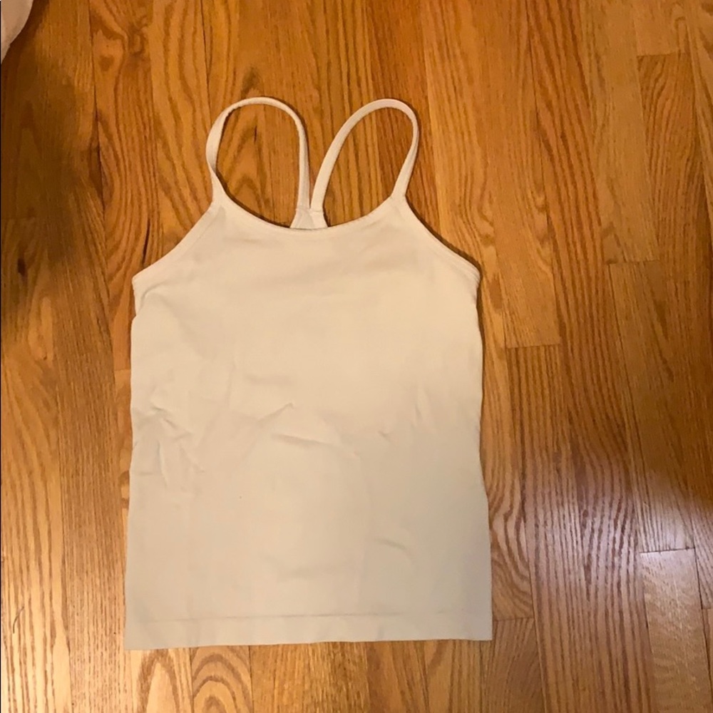 Pro-fit workout tank size small, built in bra